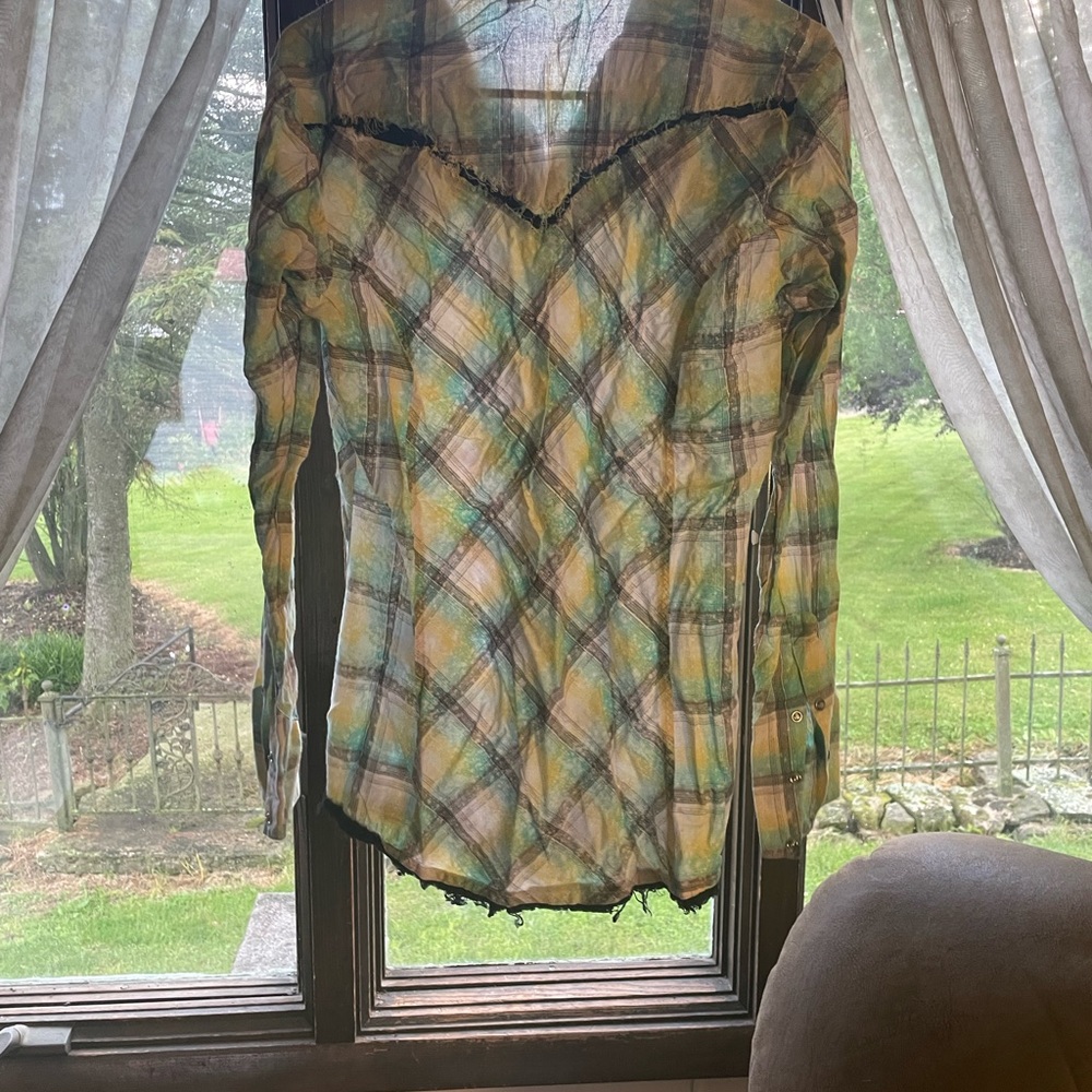 Wrangler Button Down Shirt - Picture 2 of 3